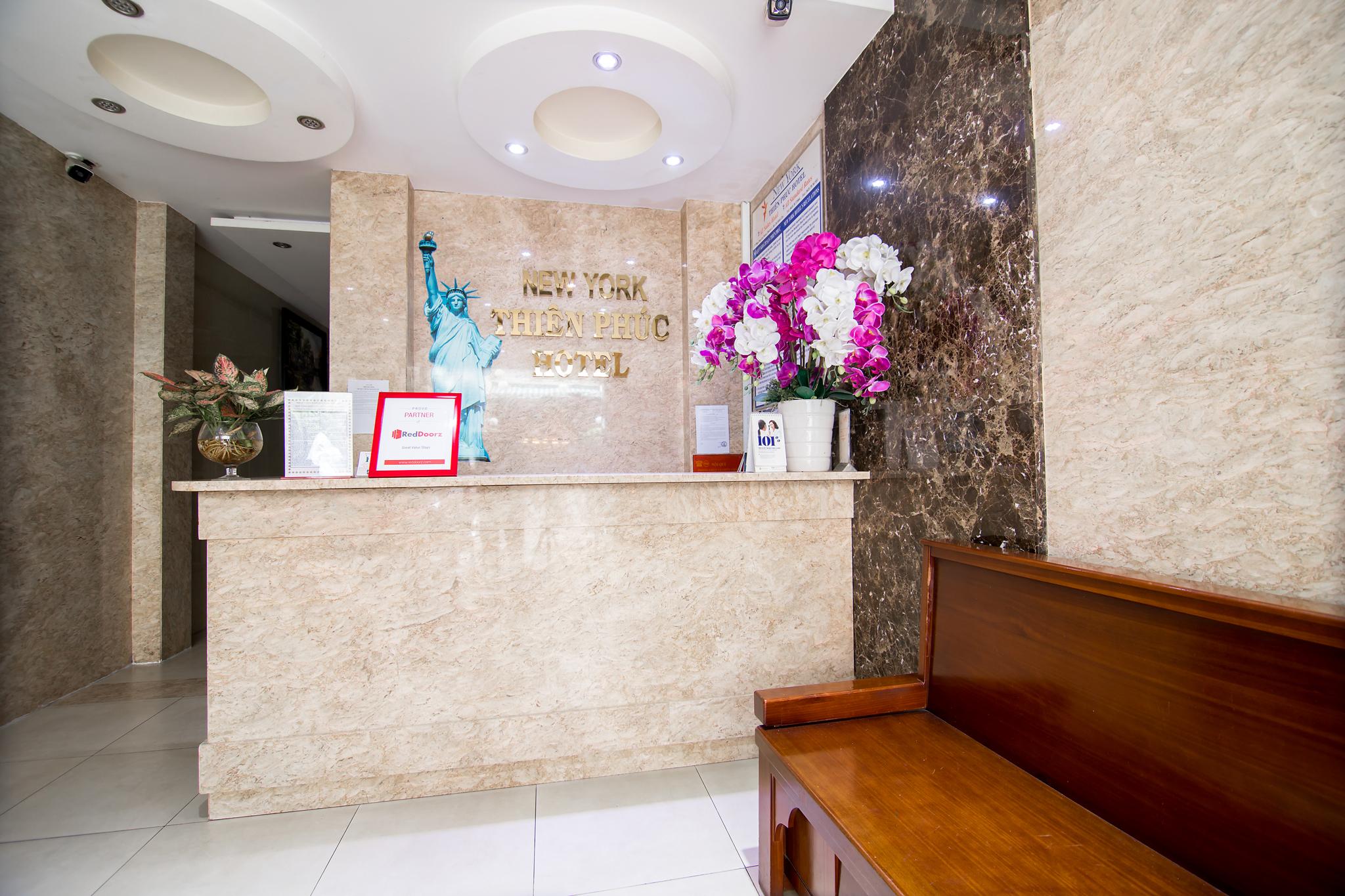 Reddoorz Plus @ Pham Ngu Lao 2 胡志明市 外观 照片