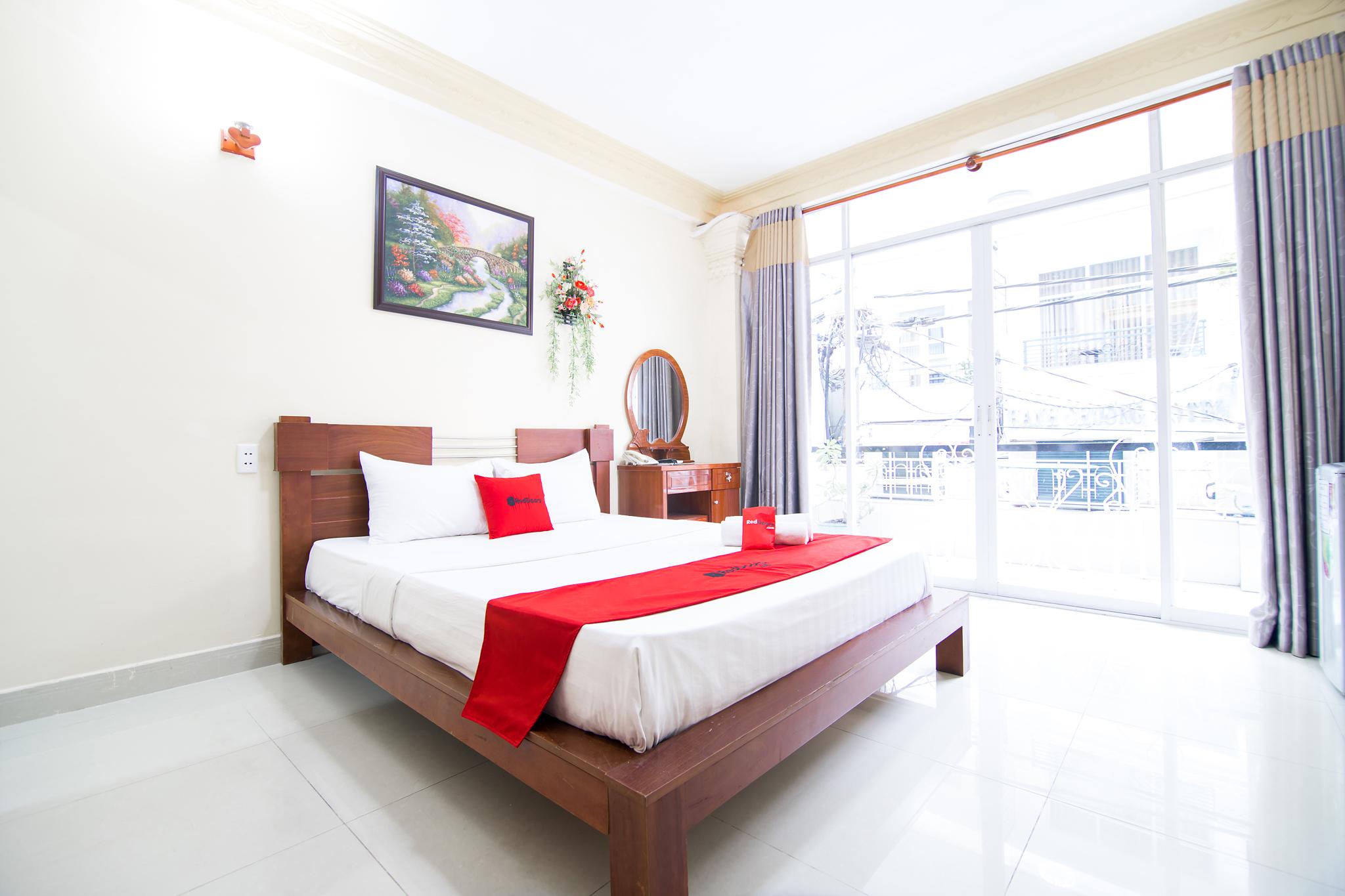 Reddoorz Plus @ Pham Ngu Lao 2 胡志明市 外观 照片