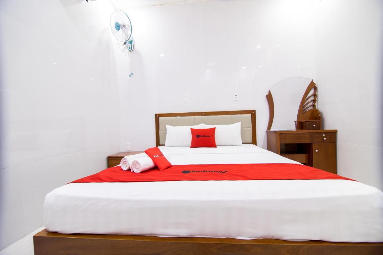 Reddoorz Plus @ Pham Ngu Lao 2 胡志明市 外观 照片