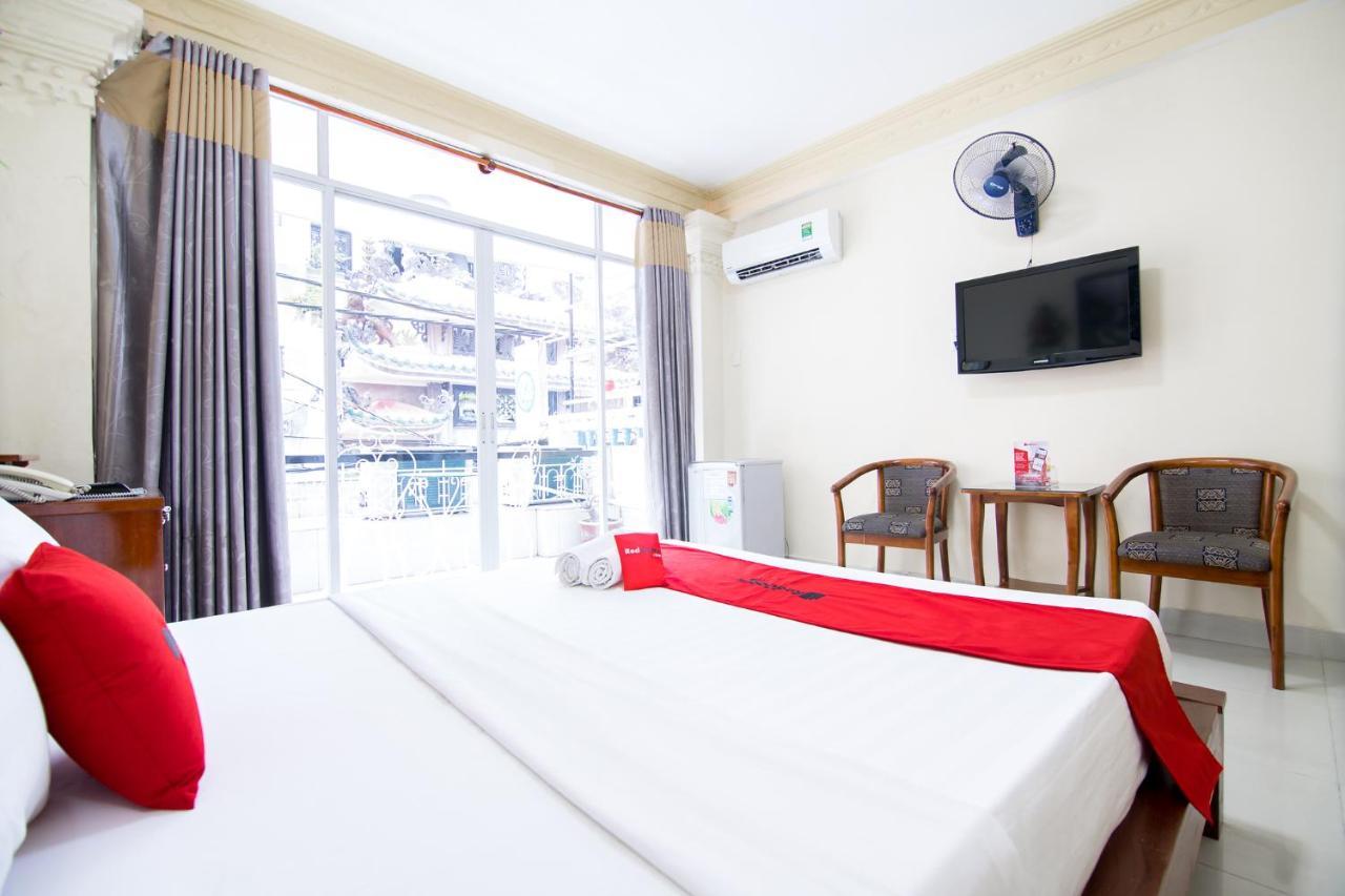 Reddoorz Plus @ Pham Ngu Lao 2 胡志明市 外观 照片