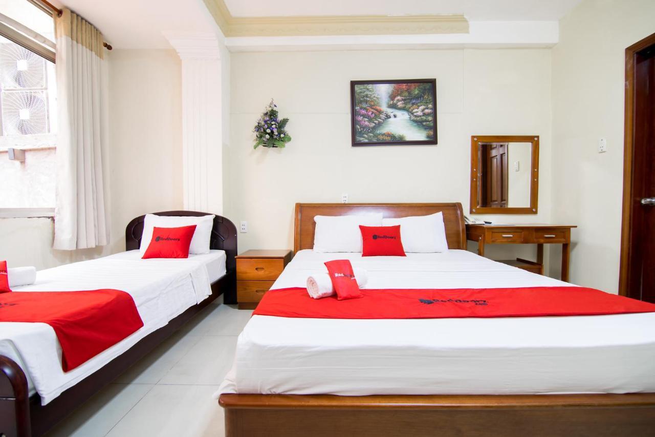 Reddoorz Plus @ Pham Ngu Lao 2 胡志明市 外观 照片